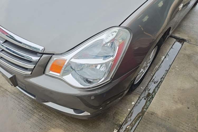 Used Nissan Sylphy 2016 Classic 1.6XE Automatic Leading Edition Left Front Headlight