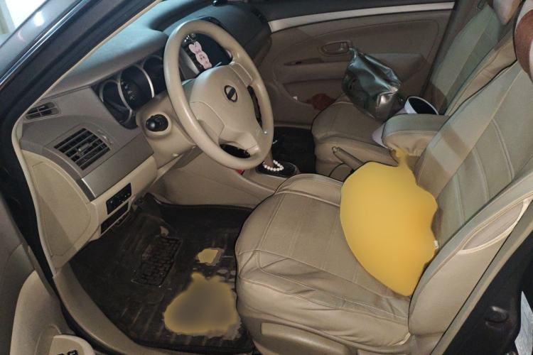 Used Nissan Sylphy 2016 Classic 1.6XE Automatic Leading Edition Left Front Seat