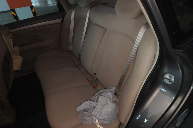 Used Nissan Sylphy 2016 Classic 1.6XE Automatic Comfort Edition Left Rear Seat