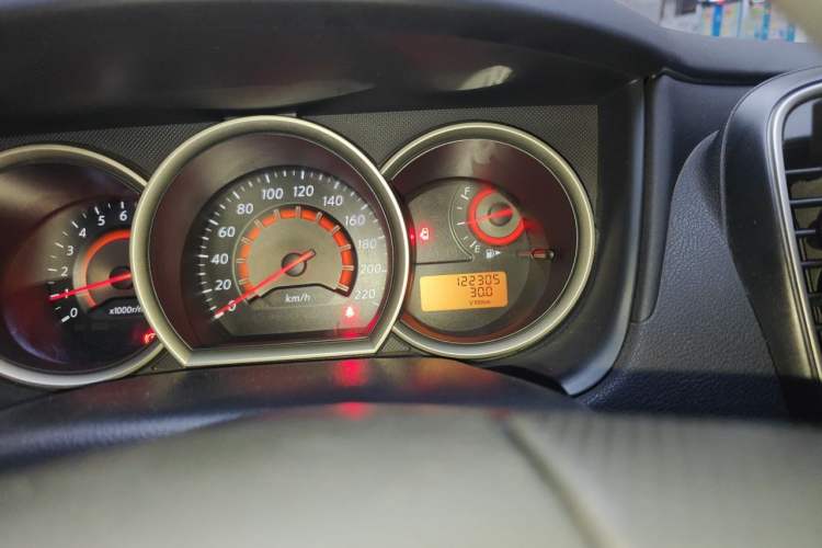 Used Nissan Sylphy 2016 Classic 1.6XE Manual Comfort Edition Odometer Close Up