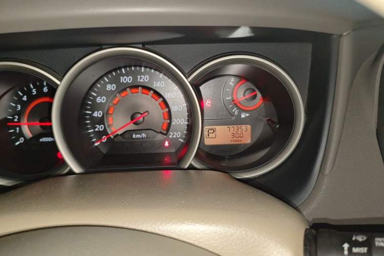 Used Nissan Sylphy 2016 Classic 1.6XE Automatic Leading Edition Odometer Close Up