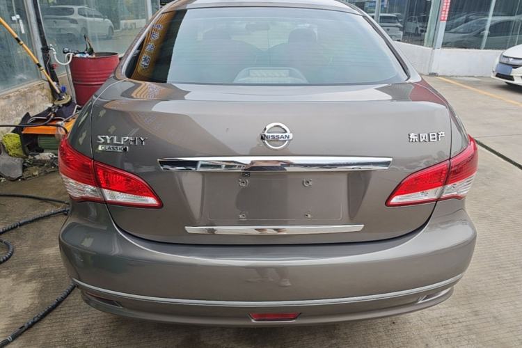 Used Nissan Sylphy 2016 Classic 1.6XE Automatic Leading Edition Rear