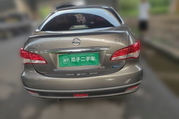 Used Nissan Sylphy 2016 Classic 1.6XE Manual Leading Edition Rear