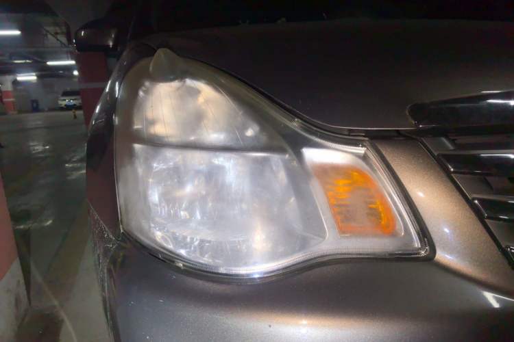 Used Nissan Sylphy 2016 Classic 1.6XE Manual Leading Edition Right Front Headlight