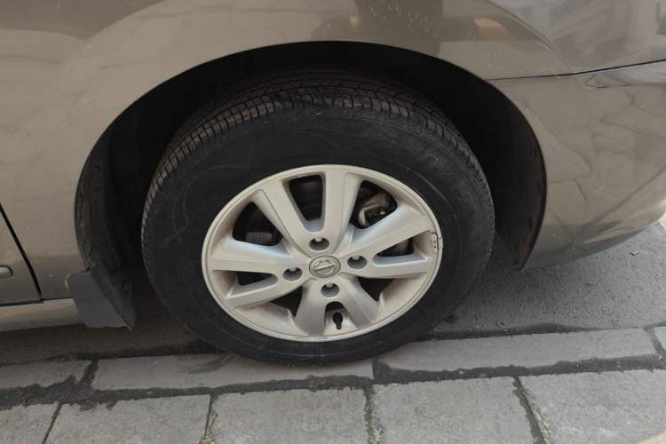 Used Nissan Sylphy 2016 Classic 1.6XE Automatic Leading Edition Right Front Wheel Hub