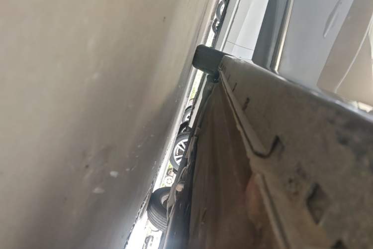 Used Nissan Sylphy 2016 Classic 1.6XE Automatic Leading Edition Right Side Sill