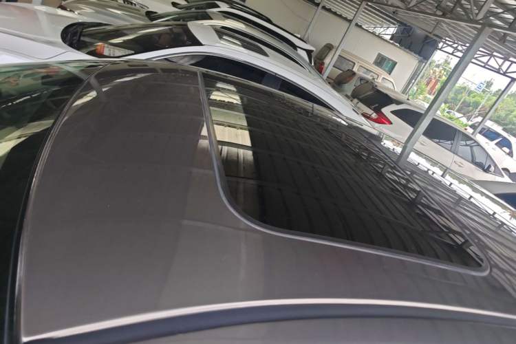Used Nissan Sylphy 2016 Classic 1.6XE Automatic Leading Edition Roof