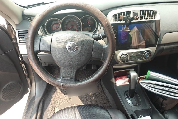 Used Nissan Sylphy 2016 Classic 1.6XE Automatic Leading Edition Steering Wheel