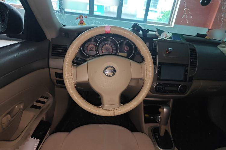 Used Nissan Sylphy 2016 Classic 1.6XE Automatic Comfort Edition Steering Wheel