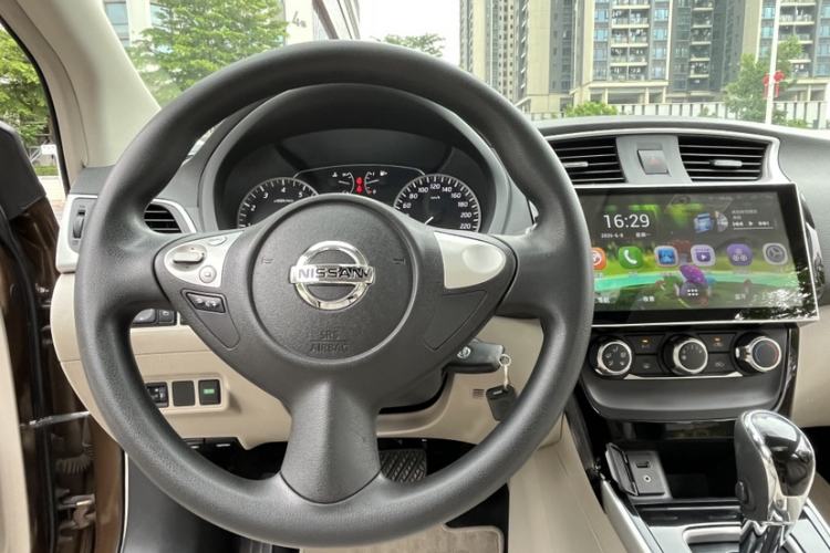 Used Nissan Sylphy 2016 1.6 XL CVT Luxury Edition Steering Wheel