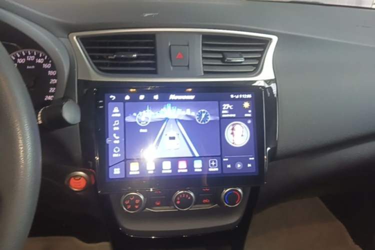 Used Nissan Sylphy 2016 1.6XV CVT Smart Enjoyment Version Audio And AC Panel