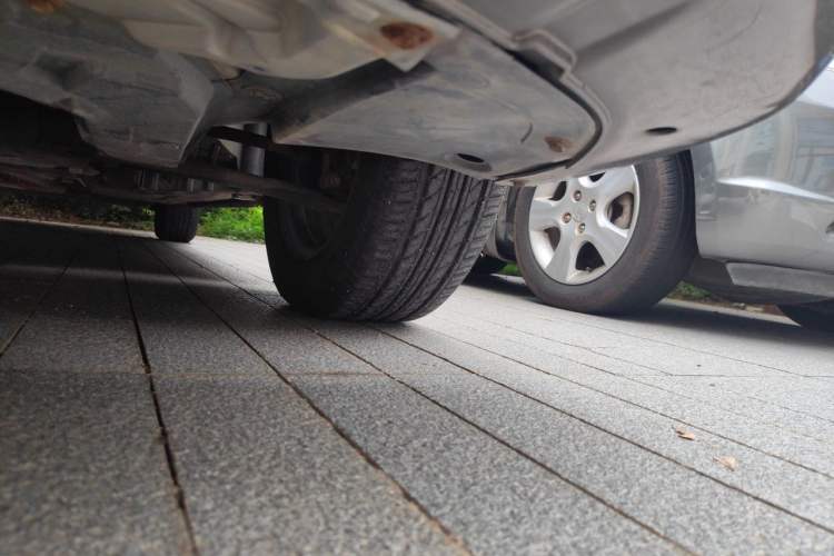 Used Nissan Sylphy 2016 Classic 1.6XE Manual Comfort Edition Chassis Front Left