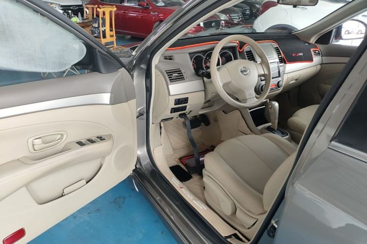 Used Nissan Sylphy 2016 Classic 1.6XE Automatic Comfort Edition Driver Seat
