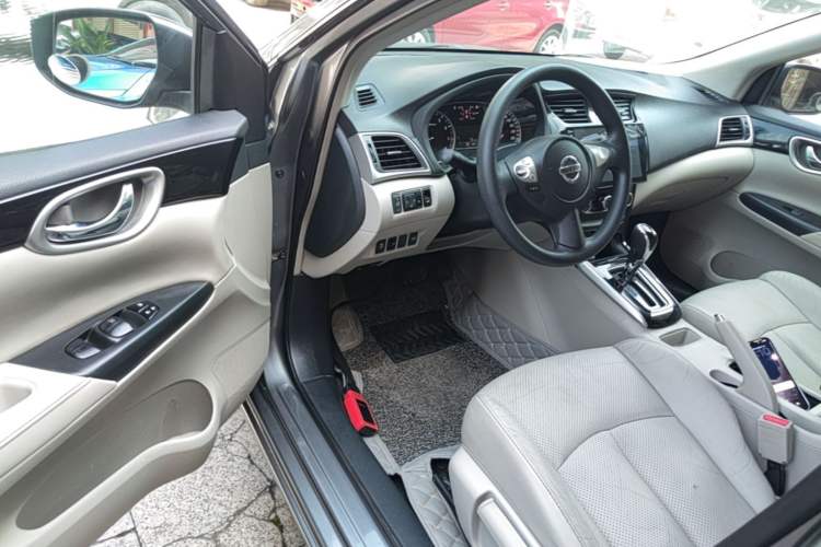 Used Nissan Sylphy 2016 1.6 XL CVT Luxury Edition Driver Seat