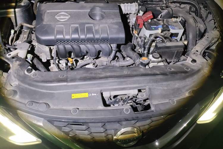 Used Nissan Sylphy 2016 1.6XV CVT Smart Enjoyment Version Engine Bay
