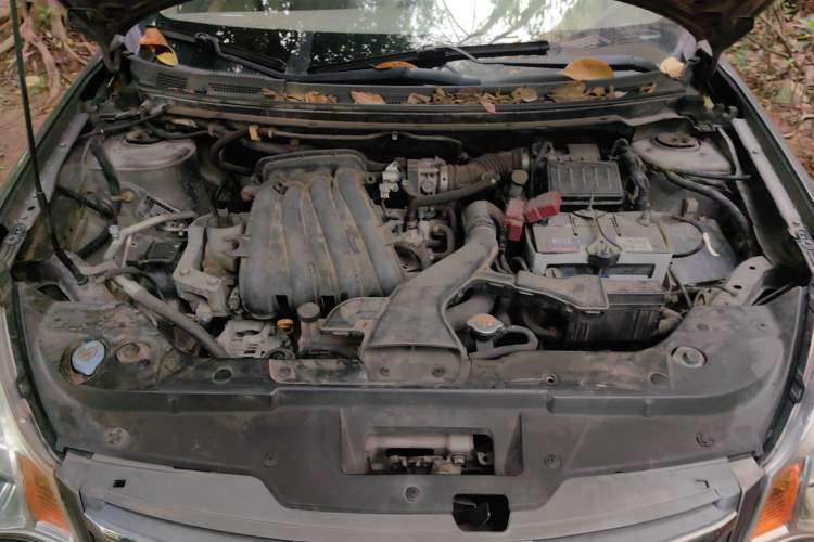 Used Nissan Sylphy 2016 Classic 1.6XE Manual Comfort Edition Engine Bay