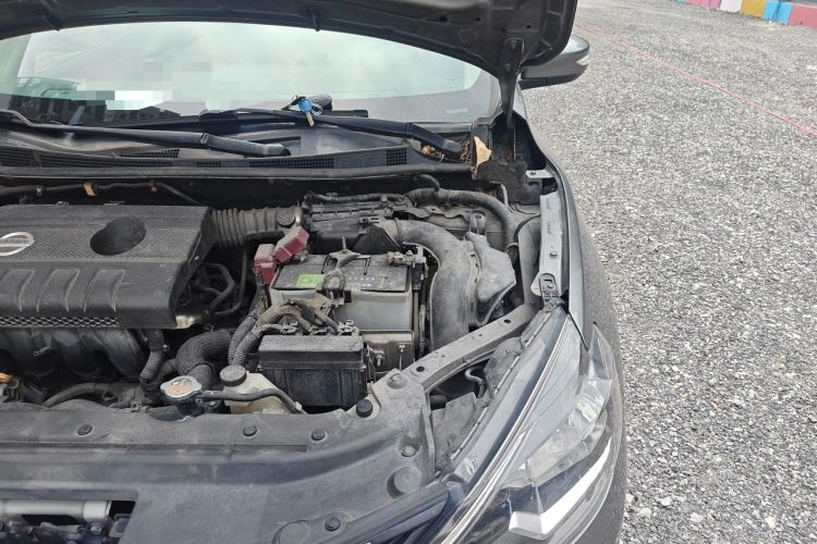Used Nissan Sylphy 2016 1.6 XL CVT Deluxe Edition Engine Bay Left