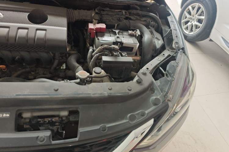 Used Nissan Sylphy 2016 1.6 XL CVT Luxury Edition Engine Bay Left