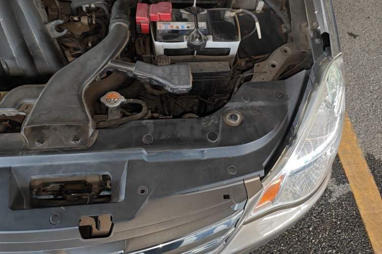 Used Nissan Sylphy 2016 Classic 1.6XE Automatic Comfort Edition Engine Bay Left