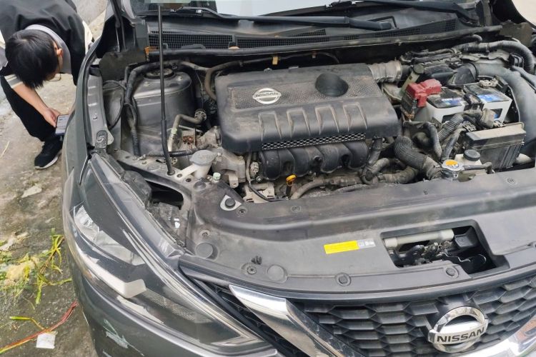 Used Nissan Sylphy 2016 1.6 XL CVT Deluxe Edition Engine Bay Right