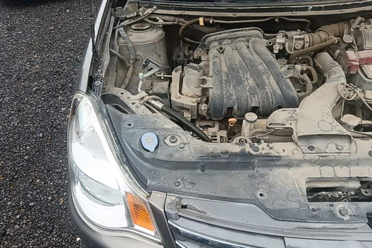 Used Nissan Sylphy  Engine Bay Right