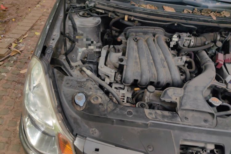 Used Nissan Sylphy 2016 Classic 1.6XE Manual Comfort Edition Engine Bay Right