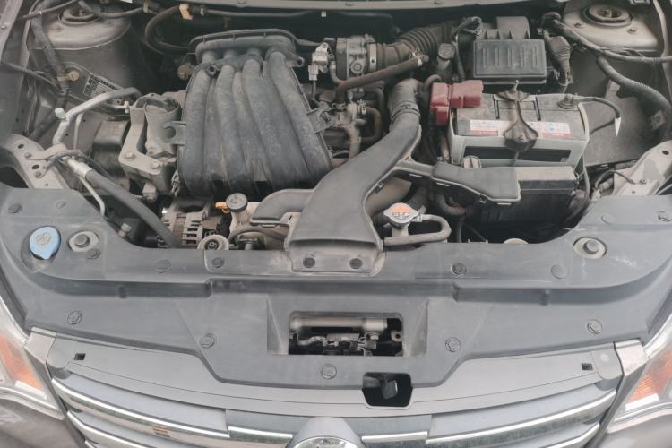 Used Nissan Sylphy 2016 Classic 1.6XE Automatic Leading Edition Engine Bay