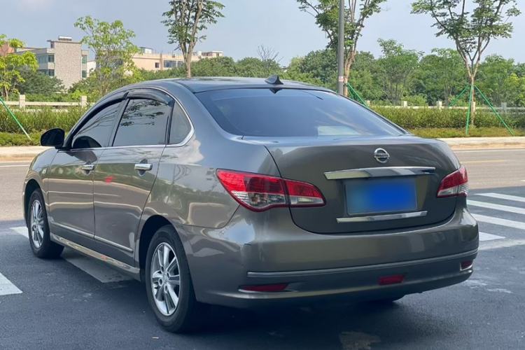 Used Nissan Sylphy 2016 Classic 1.6XE Automatic Leading Edition Exterior 3