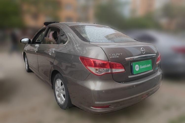 Used Nissan Sylphy 2016 Classic 1.6XE Manual Comfort Edition Exterior 3