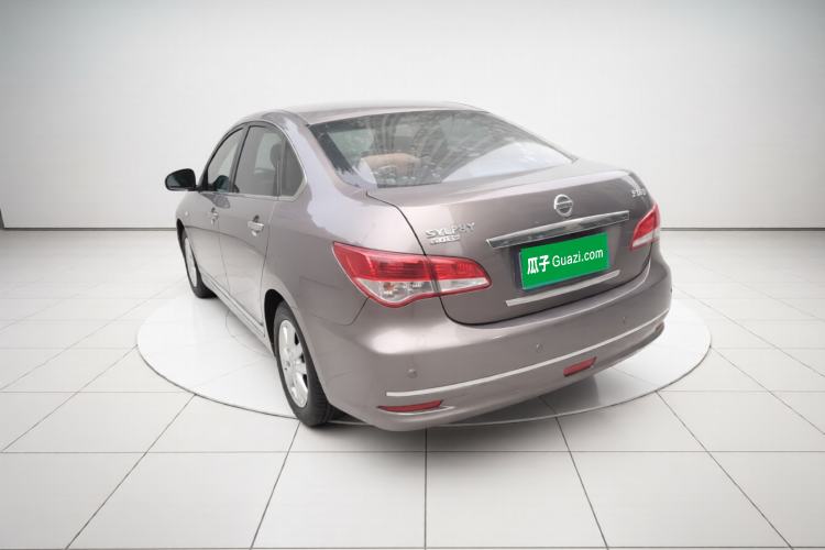 Used Nissan Sylphy 2016 Classic 1.6XE Automatic Leading Edition Exterior 3
