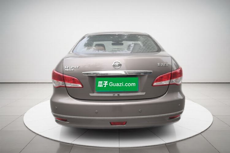 Used Nissan Sylphy 2016 Classic 1.6XE Automatic Leading Edition Exterior 4