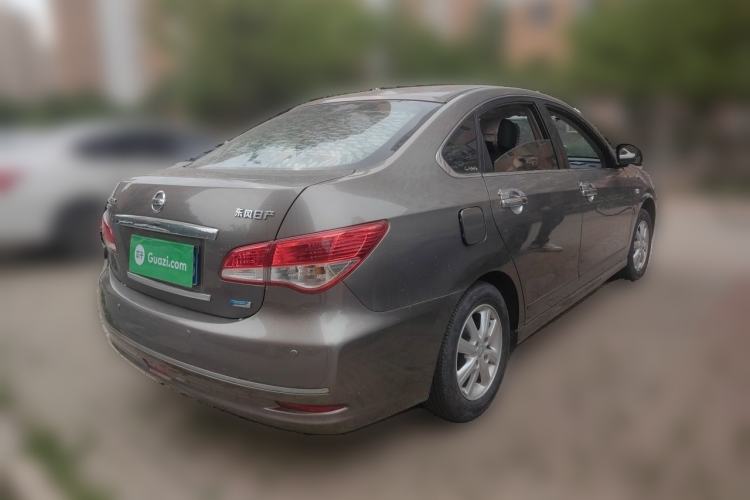 Used Nissan Sylphy 2016 Classic 1.6XE Manual Comfort Edition Exterior 5