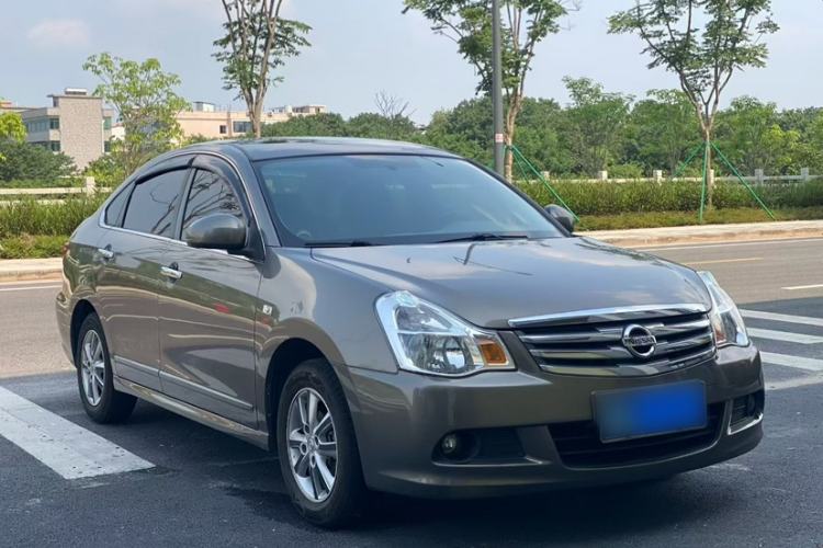 Used Nissan Sylphy 2016 Classic 1.6XE Automatic Leading Edition Exterior 8