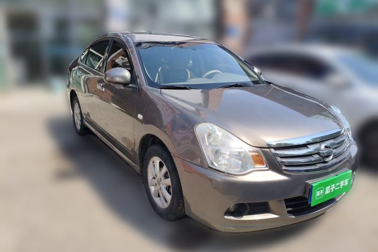 Used Nissan Sylphy 2016 Classic 1.6XE Manual Comfort Edition Front Right 45 Deg