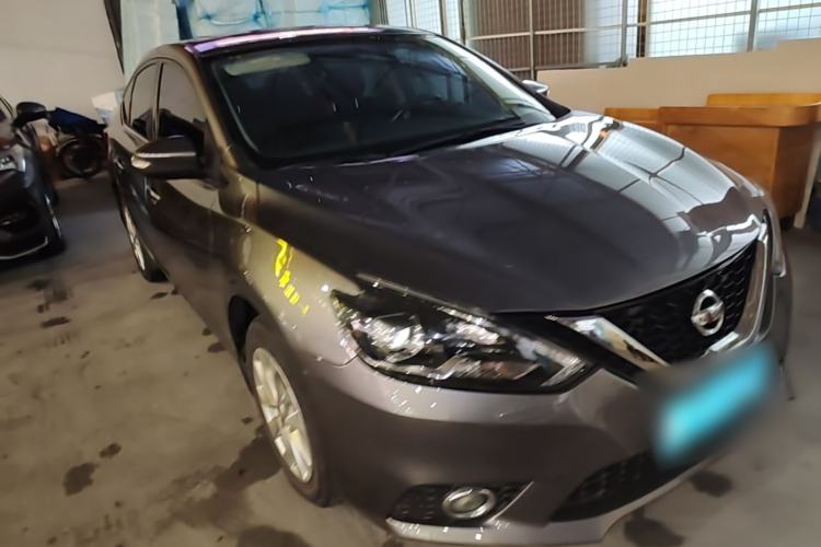 Used Nissan Sylphy 2016 1.6XV CVT Smart Enjoyment Version Front Right 45 Deg