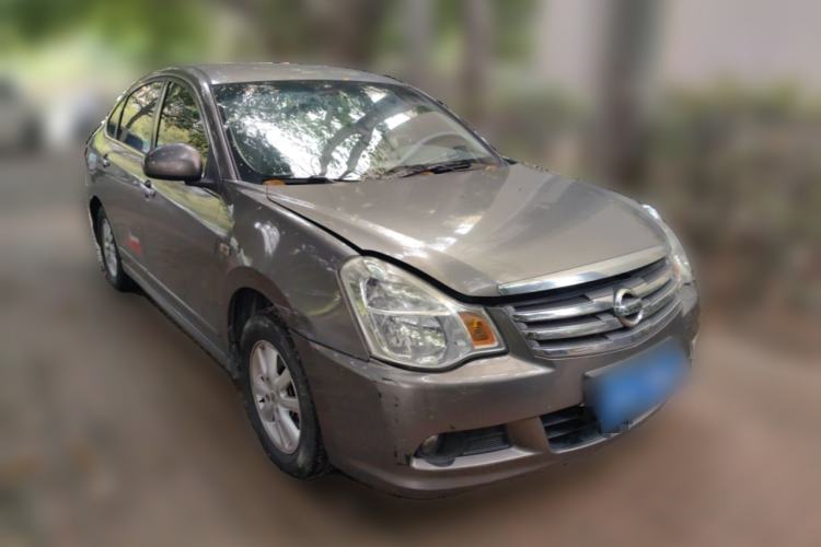 Used Nissan Sylphy 2016 Classic 1.6XE Manual Comfort Edition Front Right 45 Deg