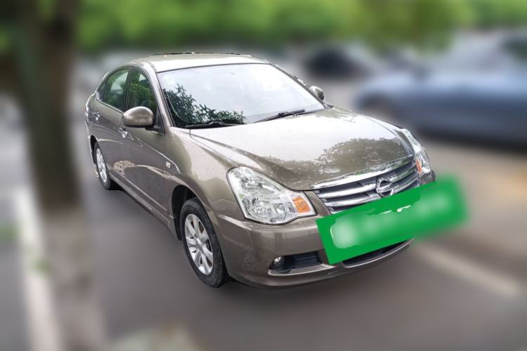 Used Nissan Sylphy 2016 Classic 1.6XE Manual Comfort Edition Front Right 45 Deg