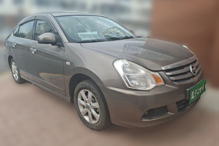 Used Nissan Sylphy 2016 Classic 1.6XE Manual Comfort Edition Front Right 45 Deg