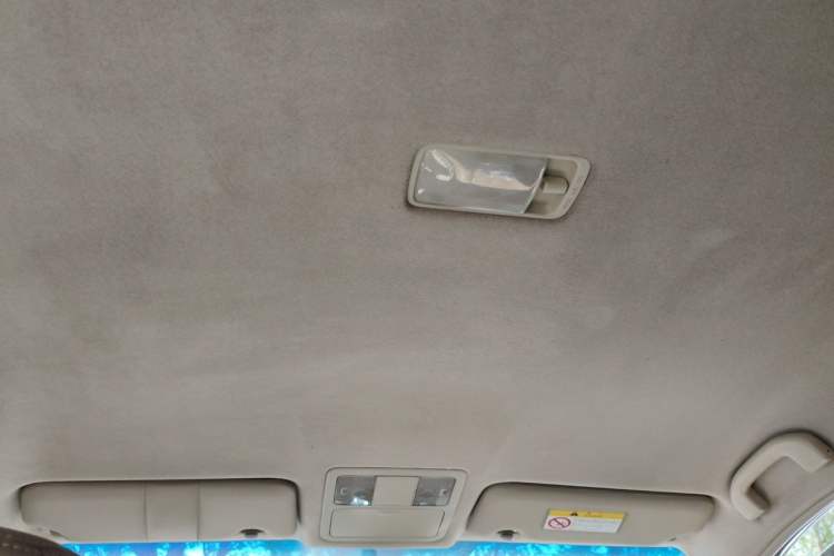 Used Nissan Sylphy 2016 Classic 1.6XE Manual Comfort Edition Headliner