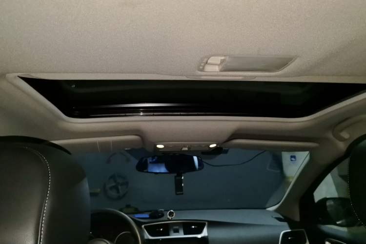 Used Nissan Sylphy 2016 1.6 XL CVT Deluxe Edition Headliner
