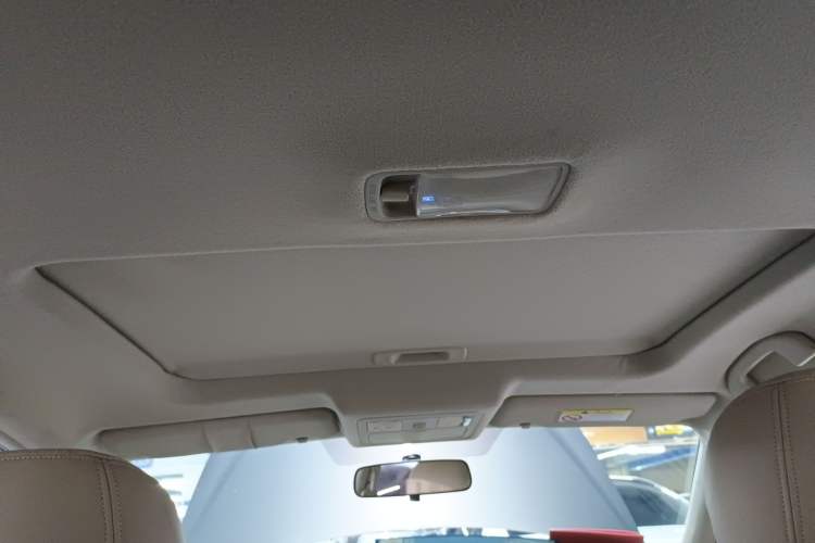 Used Nissan Sylphy 2016 Classic 1.6XE Automatic Leading Edition Headliner
