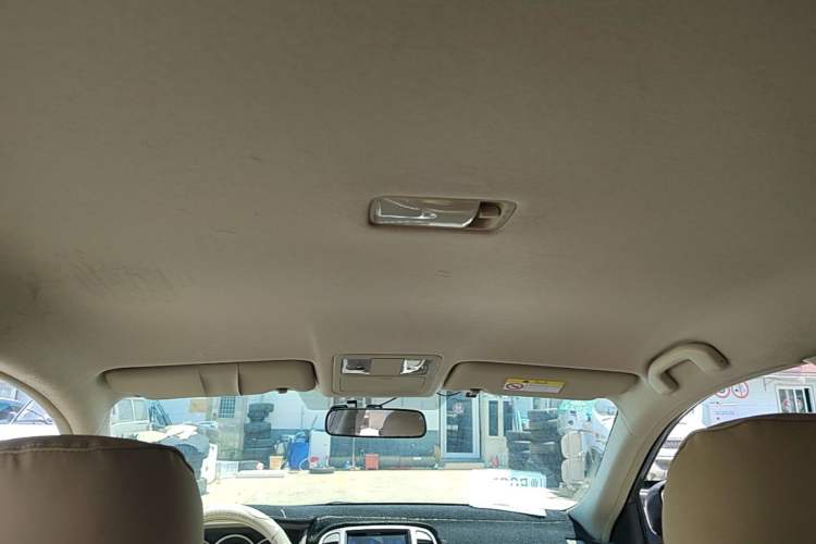 Used Nissan Sylphy 2016 Classic 1.6XE Automatic Comfort Edition Headliner