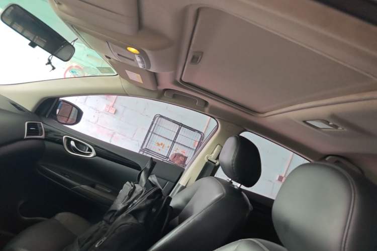 Used Nissan Sylphy 2016 1.6 XL CVT Deluxe Edition Headliner