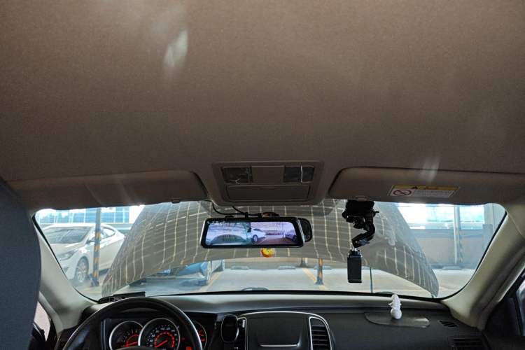 Used Nissan Sylphy 2016 Classic 1.6XE Automatic Comfort Edition Headliner