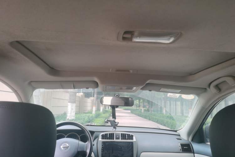 Used Nissan Sylphy 2016 Classic 1.6XE Automatic Leading Edition Headliner