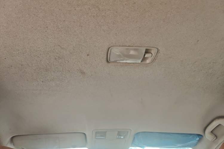 Used Nissan Sylphy 2016 Classic 1.6XE Manual Comfort Edition Headliner