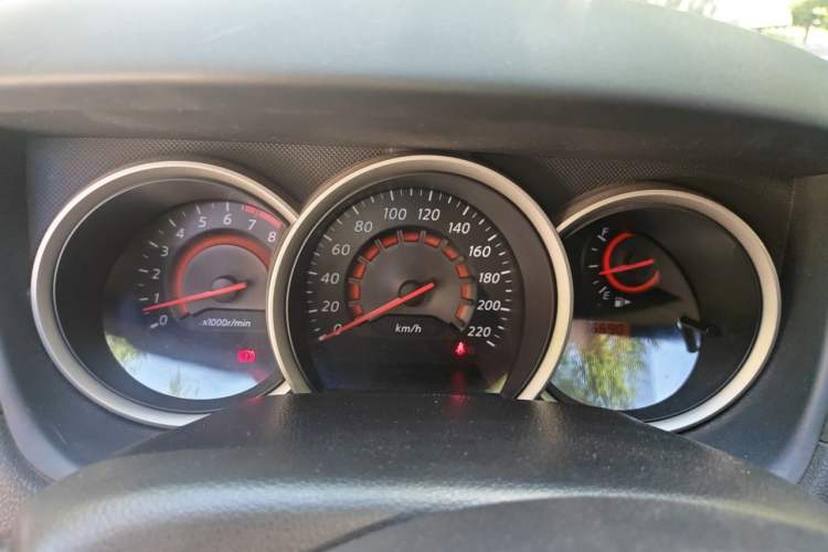 Used Nissan Sylphy 2016 Classic 1.6XE Manual Leading Edition Instrument Cluster