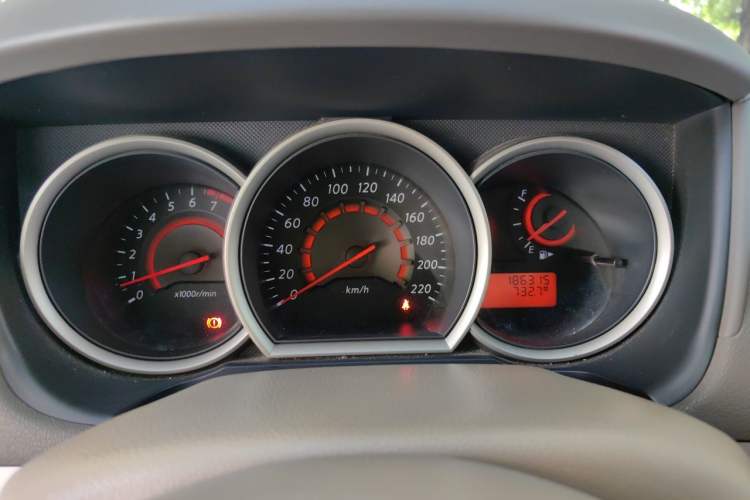 Used Nissan Sylphy 2016 Classic 1.6XE Manual Leading Edition Instrument Cluster