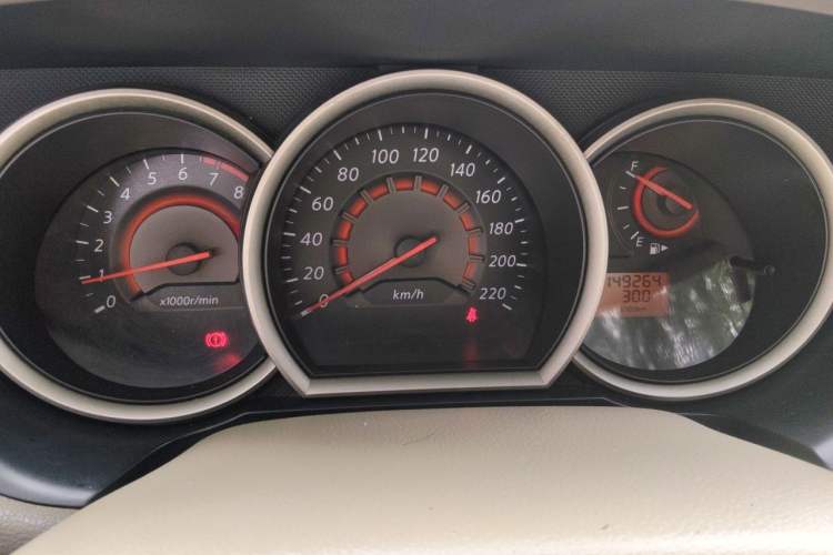 Used Nissan Sylphy 2016 Classic 1.6XE Automatic Comfort Edition Instrument Cluster