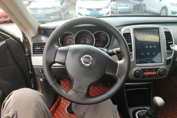 Used Nissan Sylphy 2016 Classic 1.6XE Manual Leading Edition Interior 2